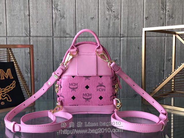 MCM雙肩背包 原單 超mini Stark經典女背包 側邊點綴鉚釘 MCM後背包 時尚迷人單品  mdmc1093
